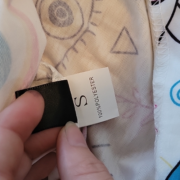 Shein T-Shirt - Picture 5 of 7